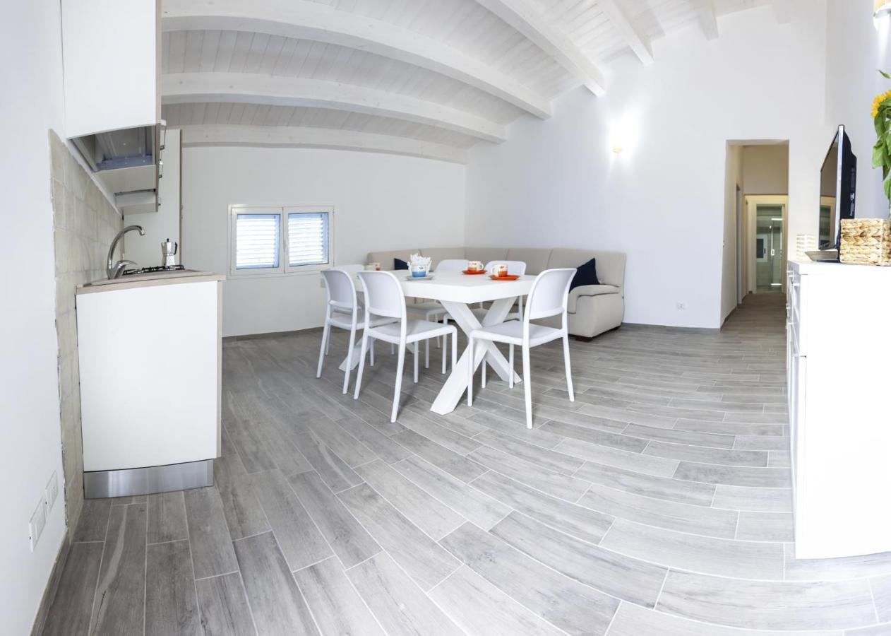 L'Ancora Holidays Punta Secca Buitenkant foto